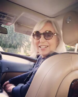 Noah Schnapp Instagram - grammie, you were the light of my life. you’re smile was so contagious, you lit up every room you walked into. you made this world a better place just by being in it. you never had one bad bone in your body. you’re a beautiful person from the inside to the outside. i love you so much words just can’t express how much. I will miss you forever and ever and i know you will be watching over me through everything, every step of the way. rest in peace grammie❤️