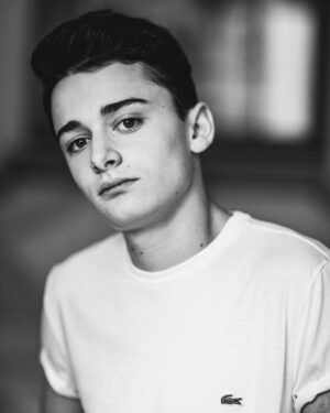 Noah Schnapp Instagram - @lacoste @louise_trotter_ @ugorichardphoto #lacoste #lacostess20 #crocodileinside