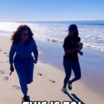 Oprah Winfrey Instagram - Celebrating 70 with a run on the beach. #healthisthebestgift. Thank you for all the birthday love 🥳