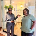 Oprah Winfrey Instagram - I’m so proud of Gloria aka @footnanny who started giving me pedicures (and happy feet) in Chicago 20 years ago. She then came to California to start her own business from scratch and is now opening a foot spa on posh Rodeo Drive. I was the first to sit in the chair and now that chair is open for all of you. Congratulations sis, I celebrate your vision and perseverance 🙌🏾🙌🏾.