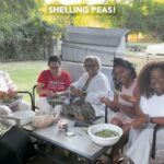 Oprah Winfrey Instagram - Back to my Nashville roots! Shelling crowder peas with family for our Fourth of July BBQ 🇺🇸