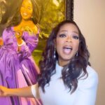 Oprah Winfrey Instagram - God can dream a bigger dream than you could ever dream for yourself. Of all the dreams I’ve had, I didn’t even know there was a national gallery to dream and aspire for. From Mississippi to the National Portrait Gallery in the nation’s capital, wow🙏🏽 Thank you to @warrenart for the heart and the love you took in capturing my essence. Thank you to Lonnie Bunch, Rhea L. Combs, Kim Sajet and the @smithsoniannpg for this honor. And to anyone reading this, I can’t wait for y’all to visit the portrait and meet her! National Portrait Gallery USA
