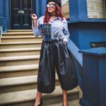Paige Nicole Mayo Instagram - Hammer pants can be chic. So why can’t you? 😝 #HammerTime @mchammer . . 📸: @morganemaurice . . #fashion #winterstyle #fauxleather #beret #style #wiw #ootd #nottinghill #londonstyle London, United Kingdom