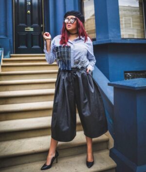 Paige Nicole Mayo Instagram - Hammer pants can be chic. So why can’t you? 😝 #HammerTime @mchammer 
.
.
📸: @morganemaurice 
.
.
#fashion #winterstyle #fauxleather #beret #style #wiw #ootd #nottinghill #londonstyle