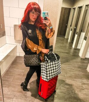 Paige Nicole Mayo Instagram - Flight ✈️ path: #Orlando to #London! Heading back for an UNMISSABLE @thisis_progress show tomorrow at the ballroom in #Camden! Can’t wait to see you all! 🌟