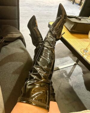 Paige Nicole Mayo Instagram - Givin’ you the BOOT! 👢 💥#shoefie #viewsonshoes 
.
.
To shop my (ever evolving) closet check out the links in my bio and follow @socalvalstore
