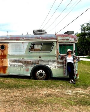 Pam Tillis Instagram - A couple snaps from this weekend on a short Texas run! Let’s celebrate what’s right with our country and try to spread kindness and unity where it’s not, we have so much to be grateful for. Happy 4th!! 🧨🎆 #4thofjuly #happy4th #photodump