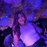 Panyanut Jirarottanakasem Instagram - Happy Hen Night for my girl @ppraemai_p 🤍💕 Top: @cherries_officially #hennight