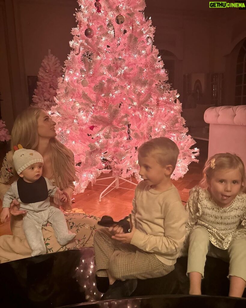 Paris Hilton Instagram - Celebrating our baby girl London with a pink Christmas! 💕💕🎄💕💕