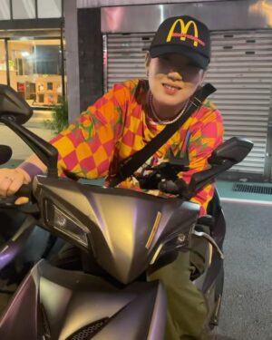Park Moon-chi Instagram - 이친구들 아예 즐겁네,,
下次還會去玩的！
