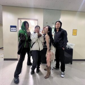 Park Moon-chi Instagram - 유난히 Special 하고 JUST FUN 했던 10월,. 벌고쓰고벌고쓰는 Verse 장인이 될거에요, 감사합니다 ㅎ
