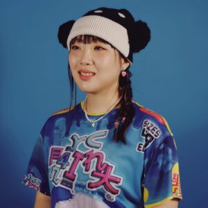 Park Moon-chi Instagram - 열분 10월 2일날 뭐하세요? 
드디어 문치가 음악좀 내려는데 ..
일단 곡 제목은 J U S T F U N 으로 정했습니다
피처링은 정말 감사하게도 …더보기