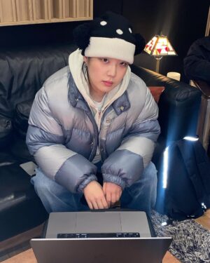 Park Moon-chi Instagram - P.R.O.
나. 그리고 ... 덜보기