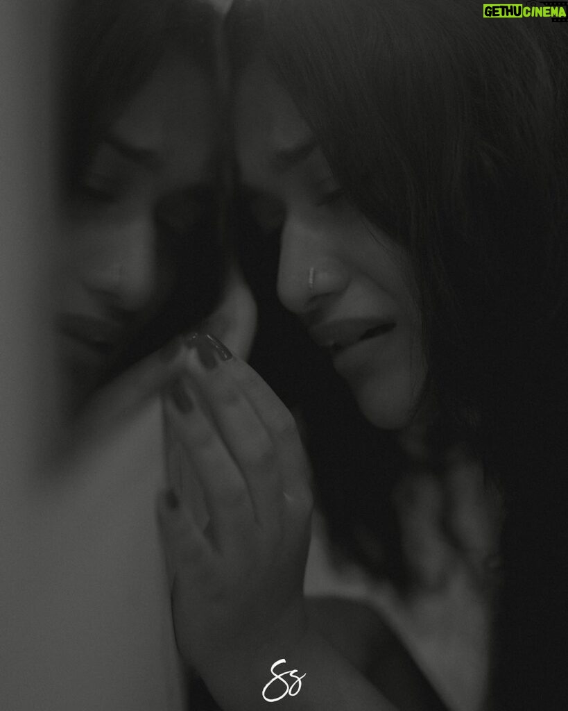 Parvathy R Krishna Instagram - Level 1 Breakdown 💔… Concept : @parvathy_r_krishna 📸 : @storiesbysujith