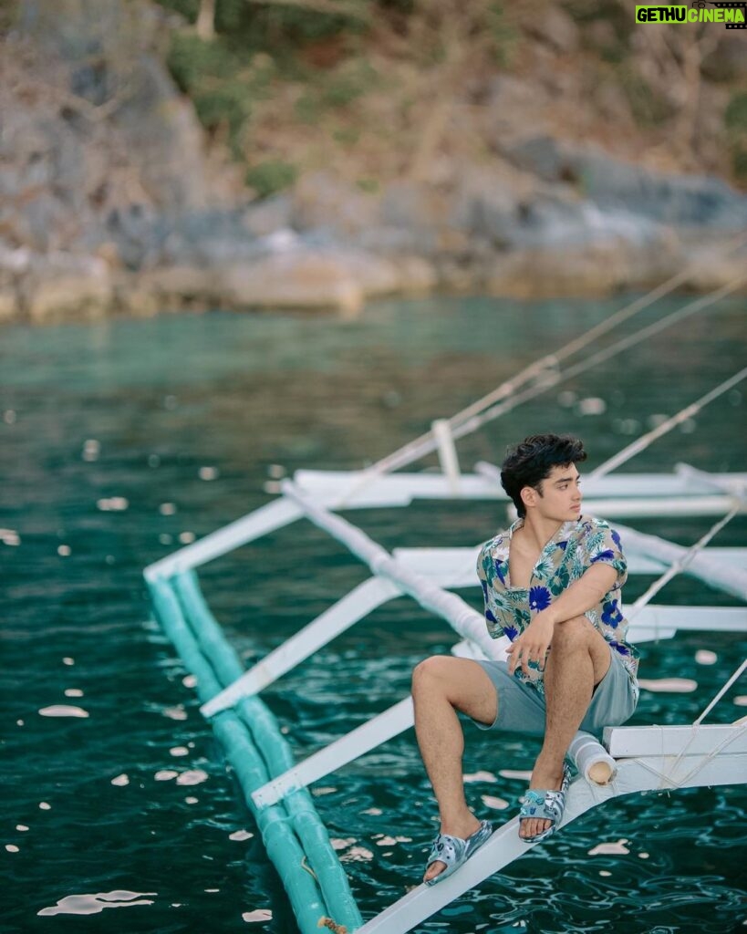 Patrick Quiroz Instagram - Catching waves, enjoying moments, and creating memories with the people that I love. #CrocsIsHere to make it even better! @crocsph  🌊🌊  Want to cop my ​​Crocs Classic Printed Camo Clog in Slate Grey Multi? Get your own personalized and comfortable pair of Crocs now and #ComeAsYouAre in their Crocs-tastic retail spaces. Check out crocs.com.ph to locate Crocs stores near you! #CrocsPH #CrocsIsHere #ComeAsYouAre