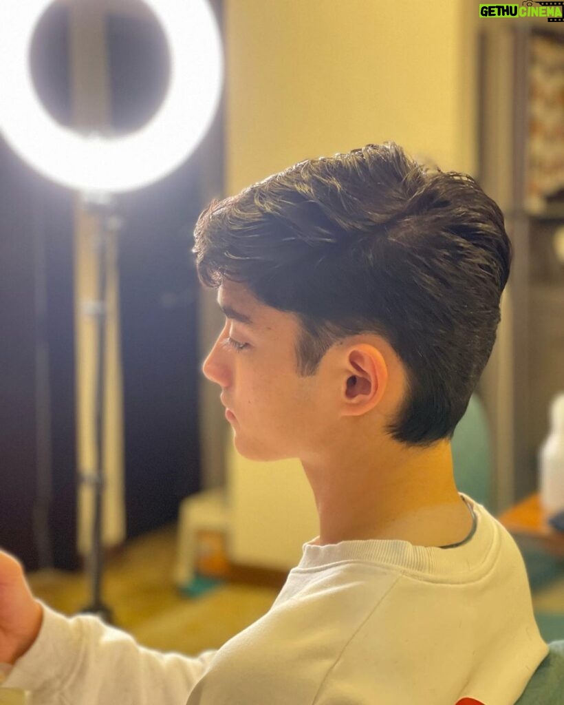 Patrick Quiroz Instagram - One of the best out there! 💇🏽‍♂ @junar.santos 💯 swipe left