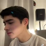 Patrick Quiroz Instagram - Walang Kapalit - @reyvalera.official