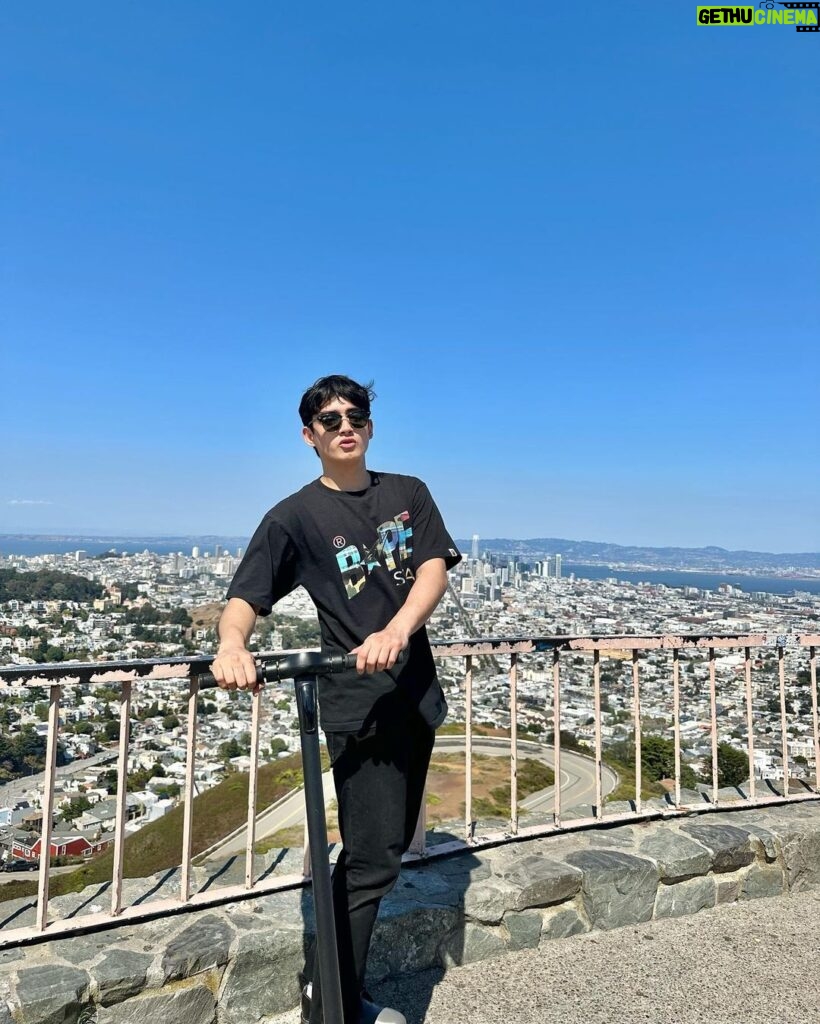 Patrick Quiroz Instagram - Stroll around with this city view San Francisco, California