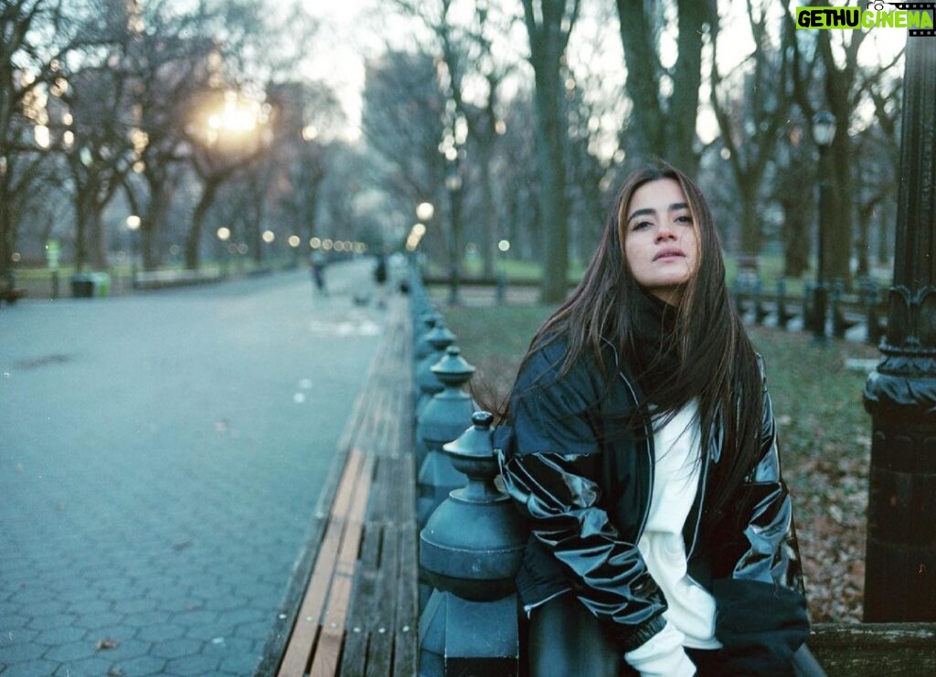 Paulina Gaitán Instagram - Take me back to NY ✨ Central Park