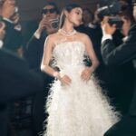 Phạm Nguyễn Lan Thy Instagram - Một đêm đầy những câu chuyện điện ảnh cùng @lofficielvietnamofficial _______ Makeup @_khanhtq_ Photo @__heemin.98 Dress @hathanhviet.official Jewels @longbeachpearl Styled by @hadocreative & @trinhtatdat