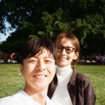 Phoebe Yuan Instagram - 理解了自己是個普通的人，我有情感、感性大於理性，對於一些事情的發生，無法完全公正客觀看待。 發現有時候站在至高點去評論，是非分明、清楚簡單。但在不同角度中看見了一幅幅極度殘忍的寫實風格繪畫，我什麼都說不出口，但這巨大的悲傷籠罩著我。 嘿！親愛的！很多事我還在學習，但我承諾會盡我所能的接住你。