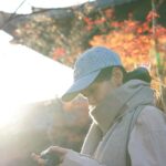 Phoebe Yuan Instagram - 覺得2023年對我來說，是意識到新世界、內心充滿衝擊的一年。 但同時也發現，當在人生中產生一些疑問的時候，只要能夠意識到這件事情，然後誠實的面對自己的所有狀況，就已經走在解決問題的道路上了。 期許2024能從問題中更了解自己、從感激中獲得更多豐盛、從挫折中獲得溫柔穩定的力量、從幫助別人中得到快樂、從愛中感受萬事萬物的奇蹟。 共勉。 👔： @her.byh 💼： @polene_paris #2024newyear #新年新希望