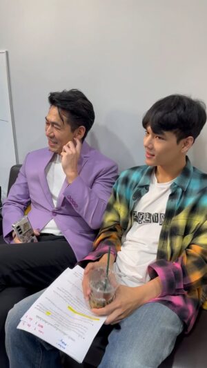 Piya Sawetpikul Instagram - #ก้องแอบดู #ก้องขอเผือก มาพบกับความลับ ของ #ดีเจเพชรจ้า @djpetjah กับ #นิกกี้ณฉัตร @nickynachat #เรื่องนี้ต้องดู #tiktokคนบันเทิง