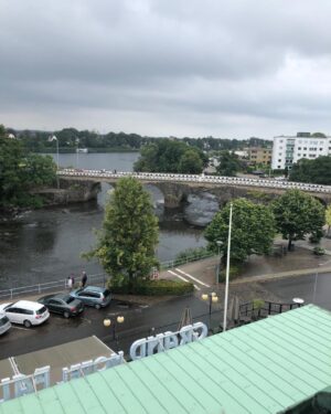 Plura Jonsson Instagram - Grand Hotel vid Ätran, Falkenberg, vi syns och hörs på Stora torget 19:15