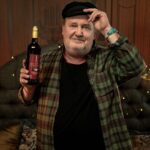 Plura Jonsson Instagram - Tredje advent idag. Har ni provat min alkoholfria glögg? Eget recept i samarbete med master blender på @vinfabriken Du hittar den överallt på #ICA #plurasglögg #plurasjul #pluraskök #plura