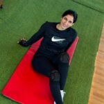 Poonam Dubey Instagram - Life is too short to worry about anything. You had better enjoy it because the next day promises nothing.…. Fitness Factory Andheri
