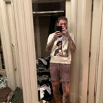 Post Malone Instagram - ur in her chat, she made me mod 🤷🏻‍♀️we r not the same 😤🥵