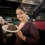 Prachi Tehlan Instagram - “Let’s welcome 2024 with open hearts and capture its beauty through the lens of love, spreading peace, happiness, and humanity. 📸✨ Happy New Year! 🥳 Love and light, Prachi Tehlan 🧚🏻‍♀️