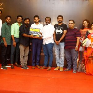 Prajin Padmanabhan Instagram - Happy to be a part of #hyena .. never heard an intense thriller like this b4 .. thnk u so much @icvkumar sir for believing me sir 🙏🙏🙏🙏🙏. Debut director prashanth bro vaazthukkal bro.co actors Arun bro, shobana ,Jyothi, rithvika & rizu Bhai.. finally @onlynikil sir for taking this bigggggg 😍😍😍😍@sandra_amy_prajin @thirukumaranentertainment 🙏🙏🙏