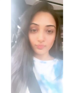 Preeti Verma Instagram - All about last Saturday🫰
@manishachowdhury96 
#newpost #post #pics #nomakeuplook #makeuplook #blackdress #curlyhairstyles #lvbag #skyblue #mumbai #friends #weekend #dayout #party
