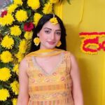Preeti Verma Instagram - 🌼🌼 VC: @pratham_._verma #bhaikihaldi #punjabisongs #yellowoutfit Chandigarh, India