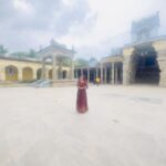 Priyanka Nalkari Instagram - #babycuttingsingamalai #elephantlove #mylovetowardselephant #temple #manargudi #positivevibes #tamilnadu #happyme #sengamalam🐘 Outfit @srisai_13 ❤️