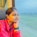 Priyanka Nalkari Instagram - #malaysia #earlymorningface #trainexperience #happyhome #goodmorning