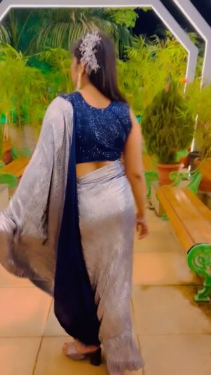 Priyanka Panigrahi Instagram - #saree lover❤️
#song 🫶🏻