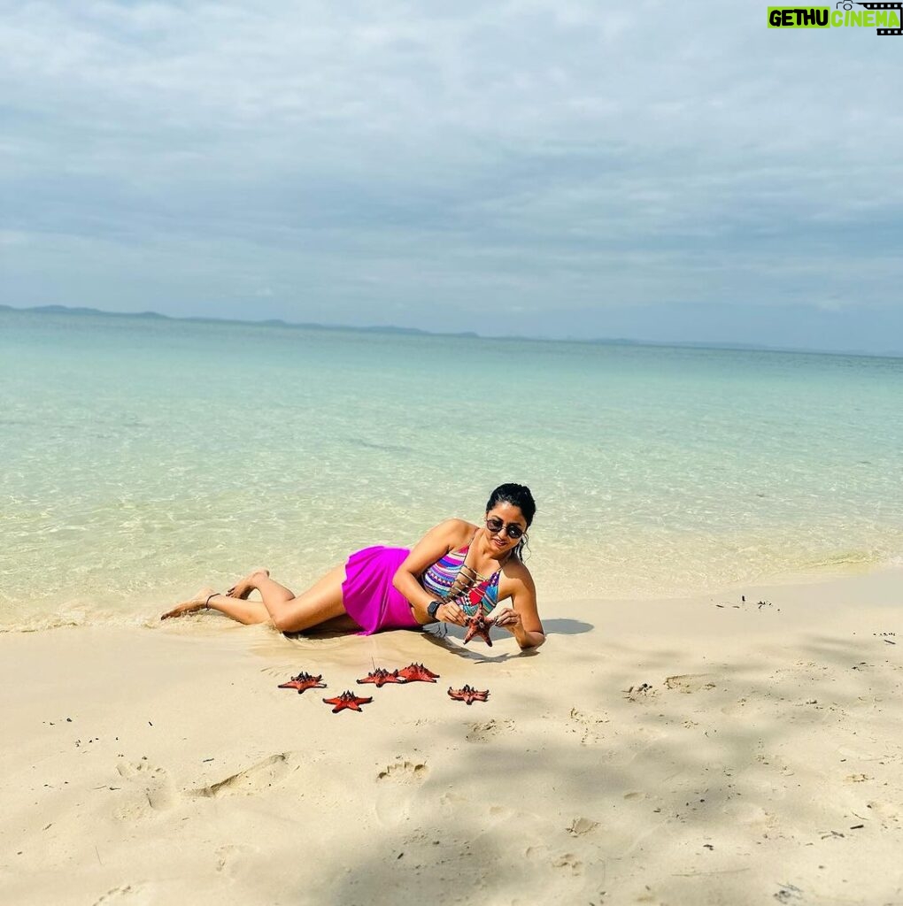 Pupul Bhuyan Instagram - Starfish beach at Phu Quoc, Vietnam 🇻🇳 . . . . . [ starfish, starfish beach, Phu Quoc, Vietnam, island, travel blogger, traveller, globetrotter, Instagram growth] Starfish Beach