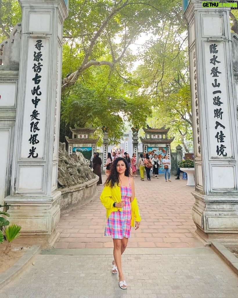 Pupul Bhuyan Instagram - A day at Hanoi . . . . . [ Hanoi Vietnam travel blogger traveller globetrotter instagram growth]