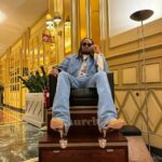 Quavo Instagram - A walking chandelier 🚶🏾🚀