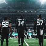 Quincy Williams Instagram - “Maybe Christmas doesn’t come from a store. Maybe Christmas perhaps means a little bit more.” — The Grinch #VILLIANZ Metlife NY Jets Stadium