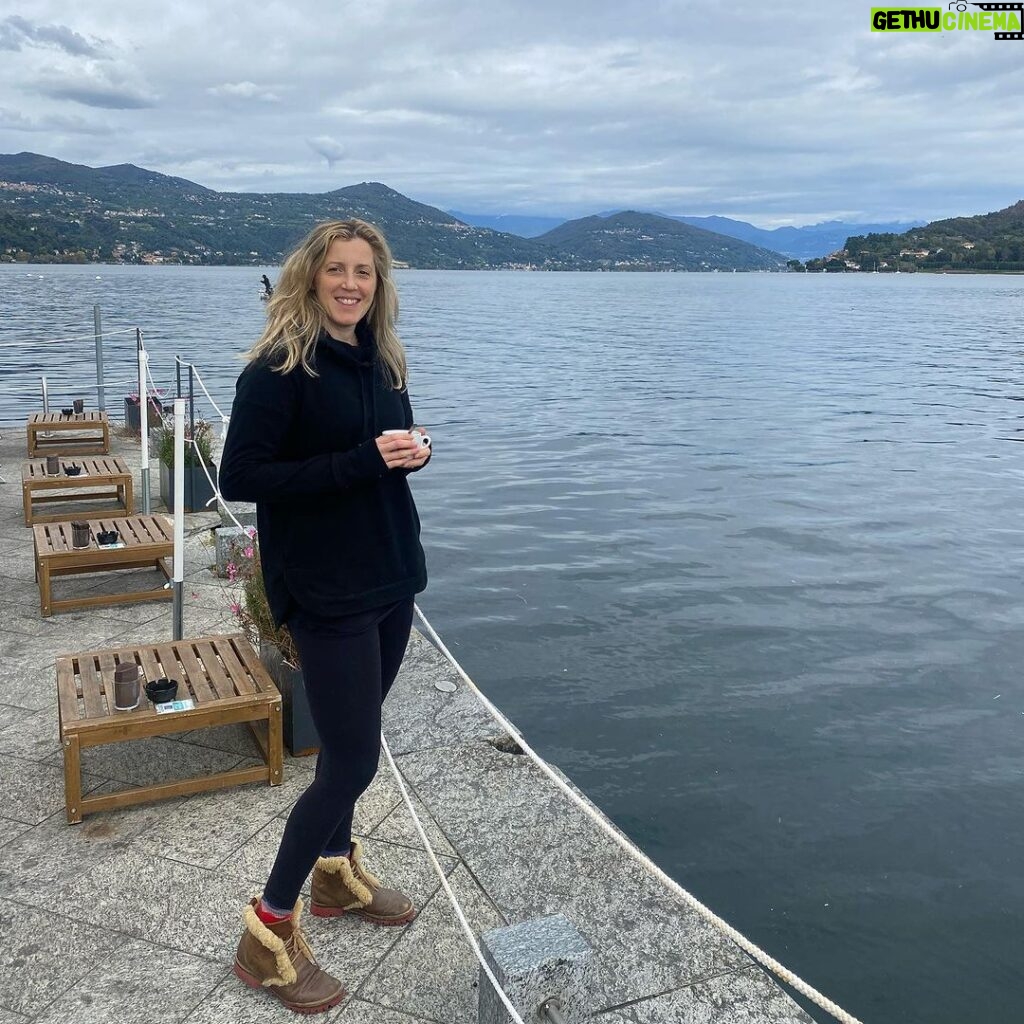 Rachel Atherton Instagram - ❤❤❤🍦🍦🍦⛈⛈⛈ More filming for @redbullbike race Tapes s2, out in spring 🤗 We took a short trip to lake maggiore where olly & his team were building an @heartwoodsaunas fell in love with lake maggiore! Wild wet wales 🏴󠁧󠁢󠁷󠁬󠁳󠁿 trying to make the most of every day rain or shine! After 1min.45seconds riding in the rain along the pier we had to go back to the van and arna fell asleep 😂 track check @dyfibikepark ❤ love riding my Moto so much, We used to race 3hour moto enduros (Wirral off roads) me @dan_atherton @gee_atherton let’s get back to it, i miss racing moto enduro! ❤