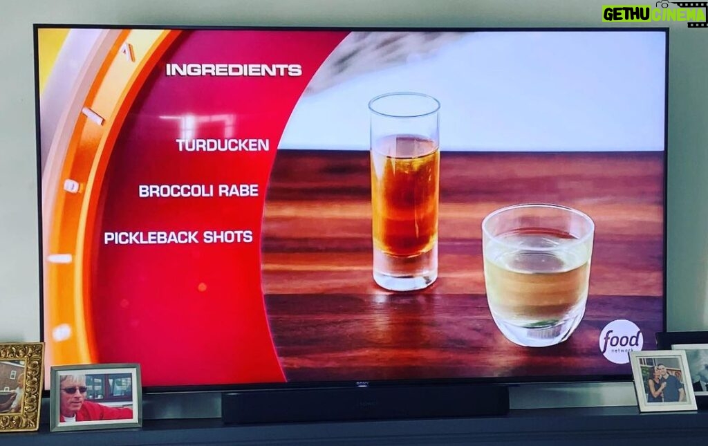 Rachel Nichols Instagram - Ooooh la la! My favorite shot is on CHOPPED. What say you @annalovelys and @a_hodgie - how would you incorporate this deliciousness into the main course round?