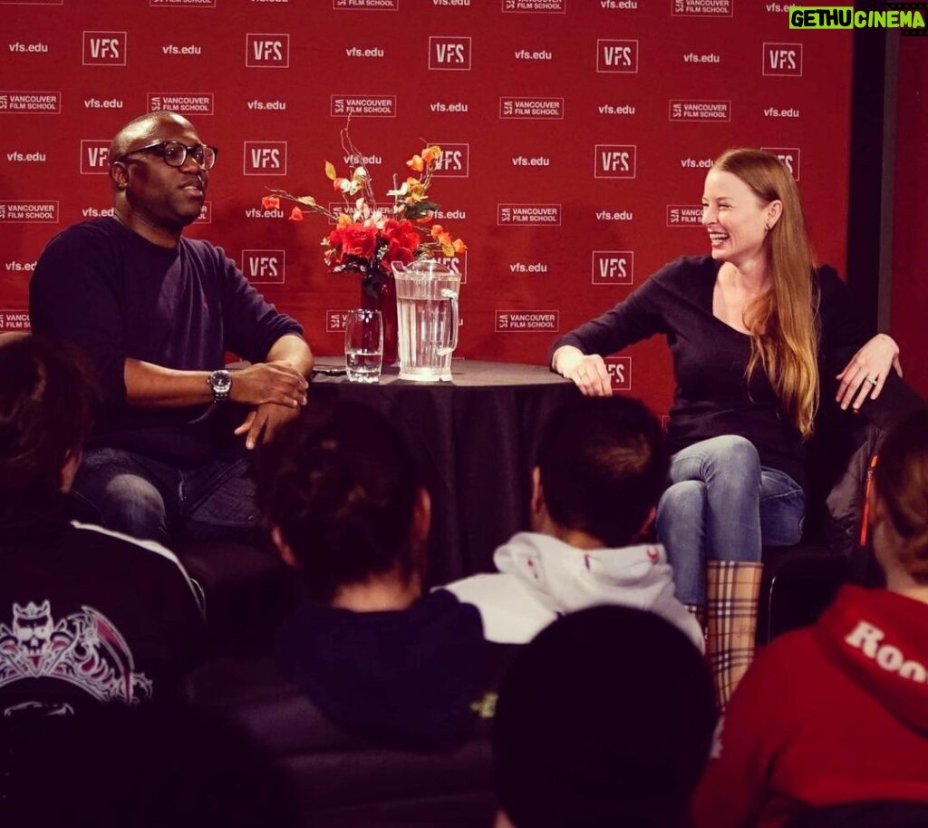 Rachel Nichols Instagram - What a fun evening it was! Thank you @omariakilnewton for inviting me into your house (@vancouverfilmschool) for a night of chatting, laughing and conversation. I had a wonderful time! Your students are both lovely and amazing. This is me inviting myself back, FYI…🤷🏼‍♀.