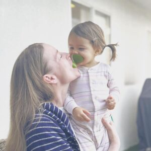 Rachel Nichols Instagram - Lovely laughing lime kisses with my girl, Frances. What a fun weekend!