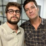 Rafael Vitti Instagram - Liga aí a Tv em Terra e Paixão e arrasta pro lado pra ver nossa reação 👉🏽😊 Estúdios Globo