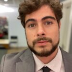 Rafael Vitti Instagram – Ta acabando… 🥲✨ #TerraePaixão Estúdios Globo