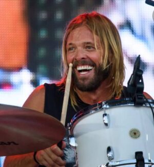 Raine Maida Instagram - Got to know Taylor first in 1998 when we toured with Alanis. His spirit was as bright off the drum kit as it was on it. An immeasurable loss for his family , The Foo’s & music.