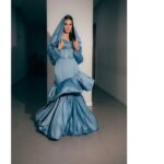 Raisa Andriana Instagram – Momen nyanyi Bahasa Kalbu x Bersinar. Udah lama banget ngga sih lagu Bersinar aku sampe ngafalin lagi bagannya 🤣 Dreaming in shades of blue gown by @yoss_bridal_couture 🩵

Makeup // @ferryfahrizal 
Hair // @ibaayy___ 
Styled // @elcofrebliaman 
Photo // @high_iso